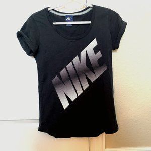 Women's Nike T-Shirt